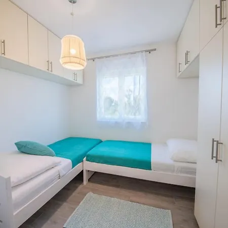 Apartment Pau